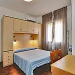 Hotel Antonella 3*